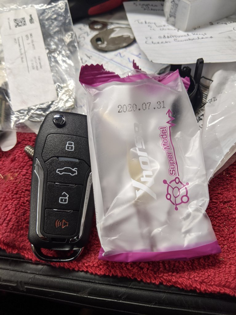 Automotive flip key programming — Xhorse